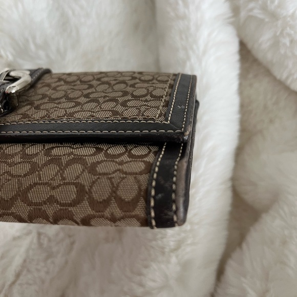 Brown Coach Wallet - Picture 5 of 5